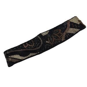 Crown‎ Pacific Beaded Belt Hook Look Black Gold Metallic Size Medium